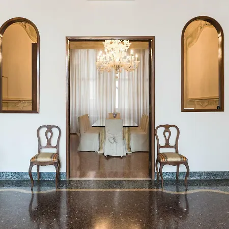 Luxury Balcony Apartamento