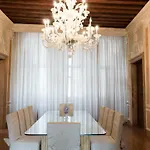 Apartment Luxury Balcony *